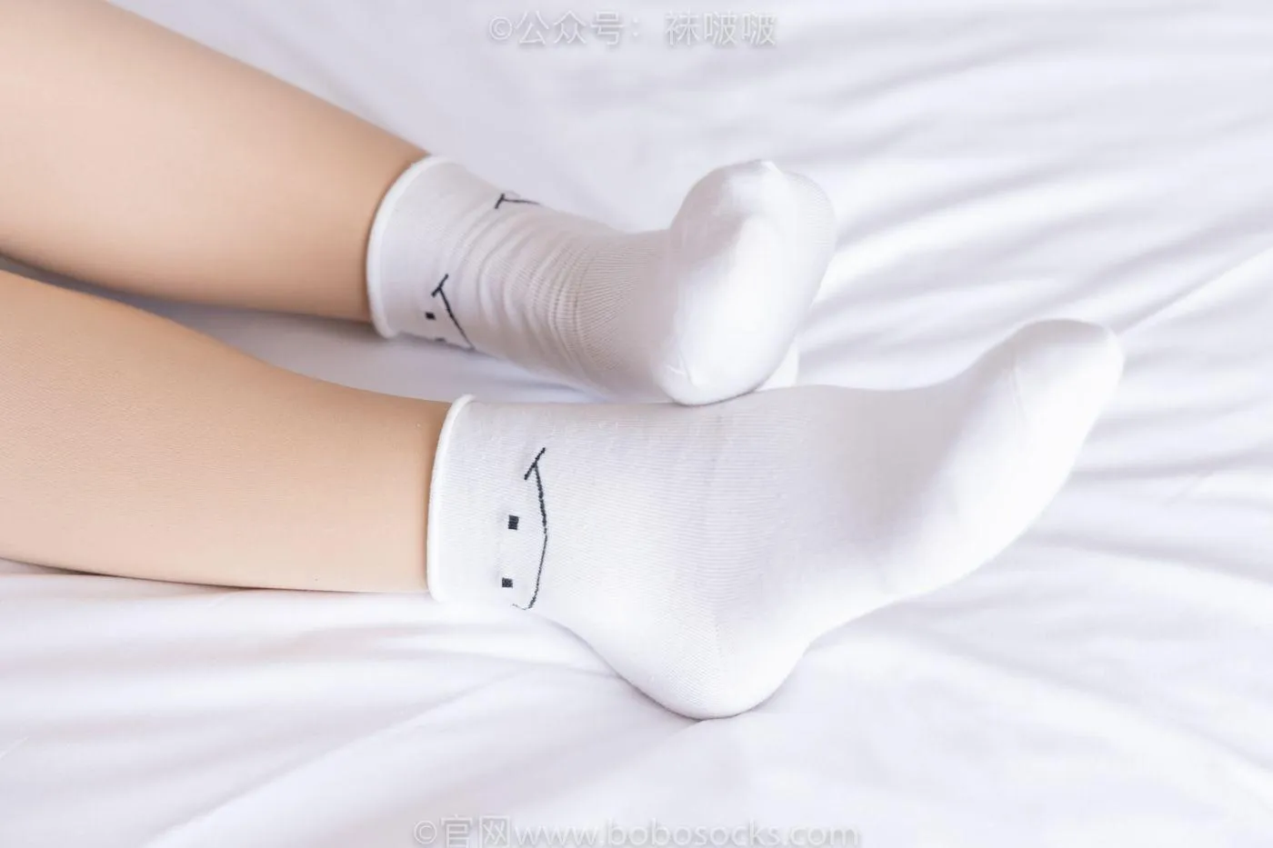 [BoBoSocks袜啵啵]NO.062 涵涵-运动鞋、白棉袜、厚肉丝 [145P]插图6
